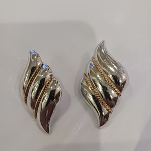 925 & gold earrings.